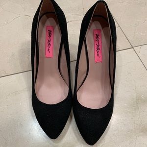 Black Betsy Johnson wedges